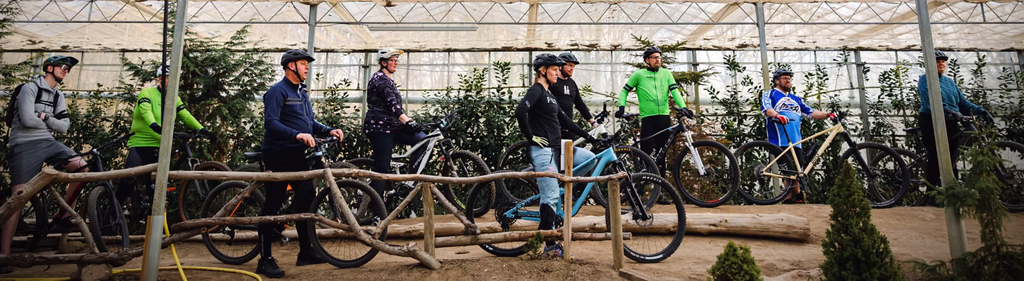 Vrijgezellenfeest met een twist: mountainbiken!